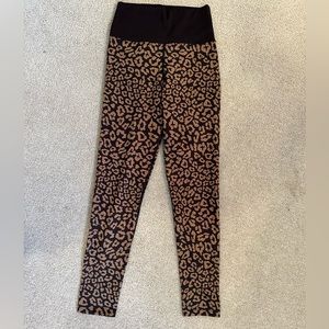 Beach Riot Sport Cheetah Leggings